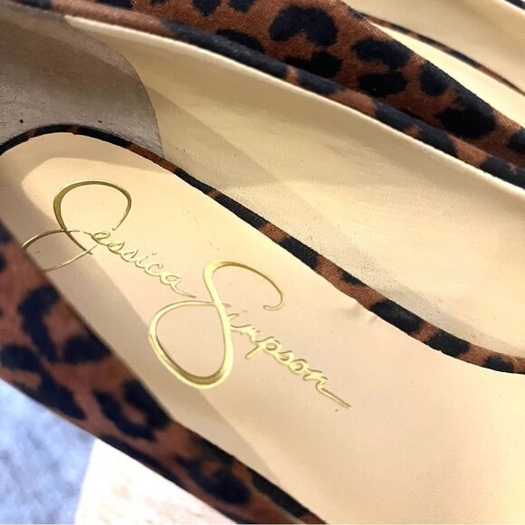 Jessica Simpson Nellah Leopard Platform 5.5” Heels Pumps NWOB 7.5 - Picture 12 of 12